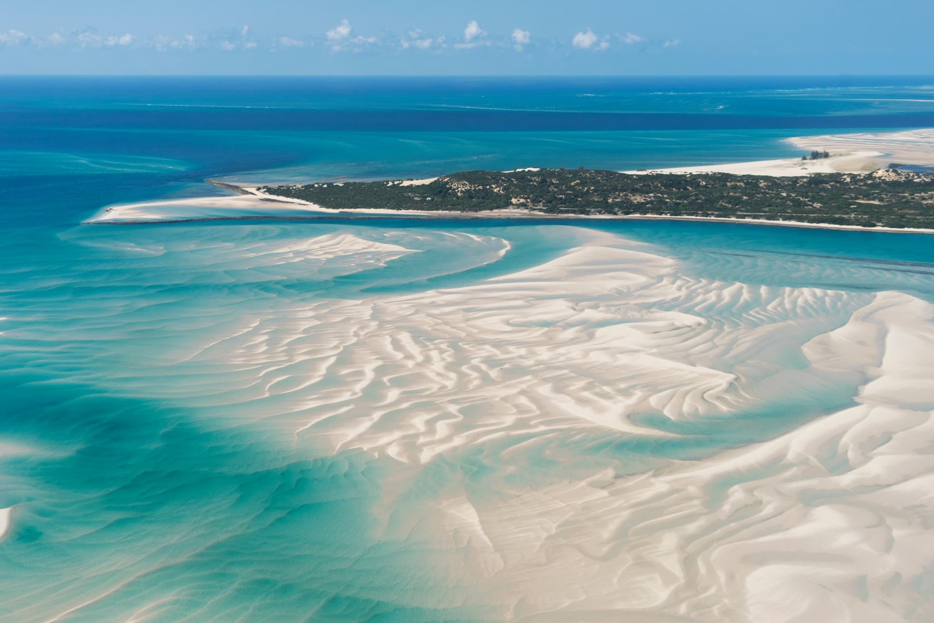 The 10 Most Beautiful Beaches in Mozambique